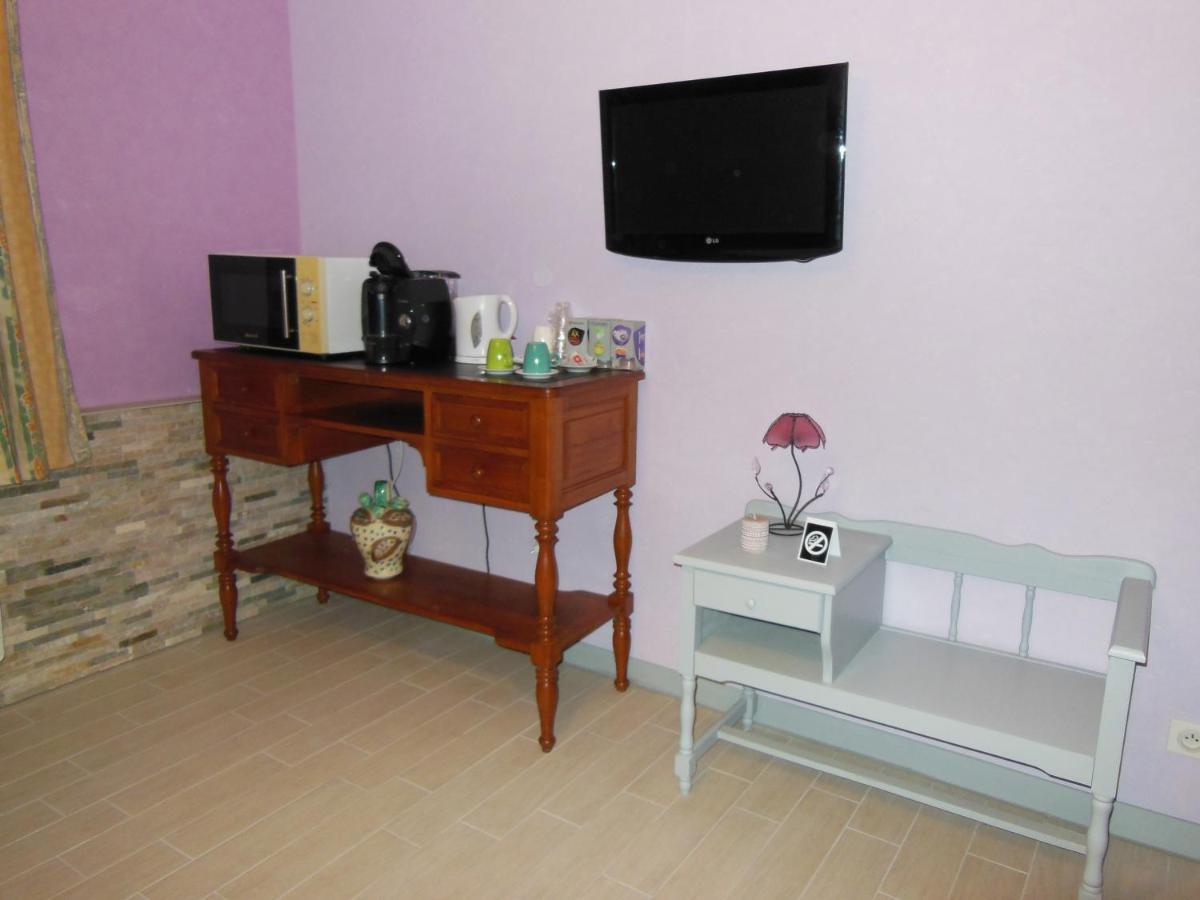 Les Bruyeres Appartement Chaptelat Buitenkant foto